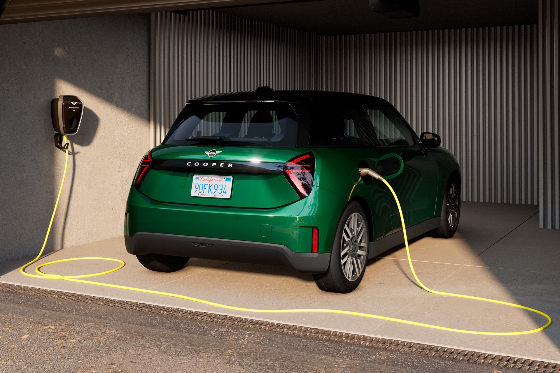 Повністю електричний MINI - заряджання - заряджання вдома